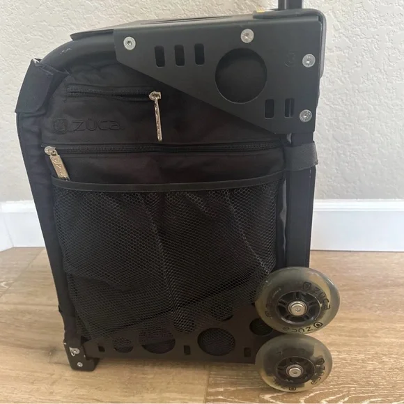 Zuca Ice Skate Bag With Seat Cushion Cover and Light Up Wheels - Picture 6 of 16